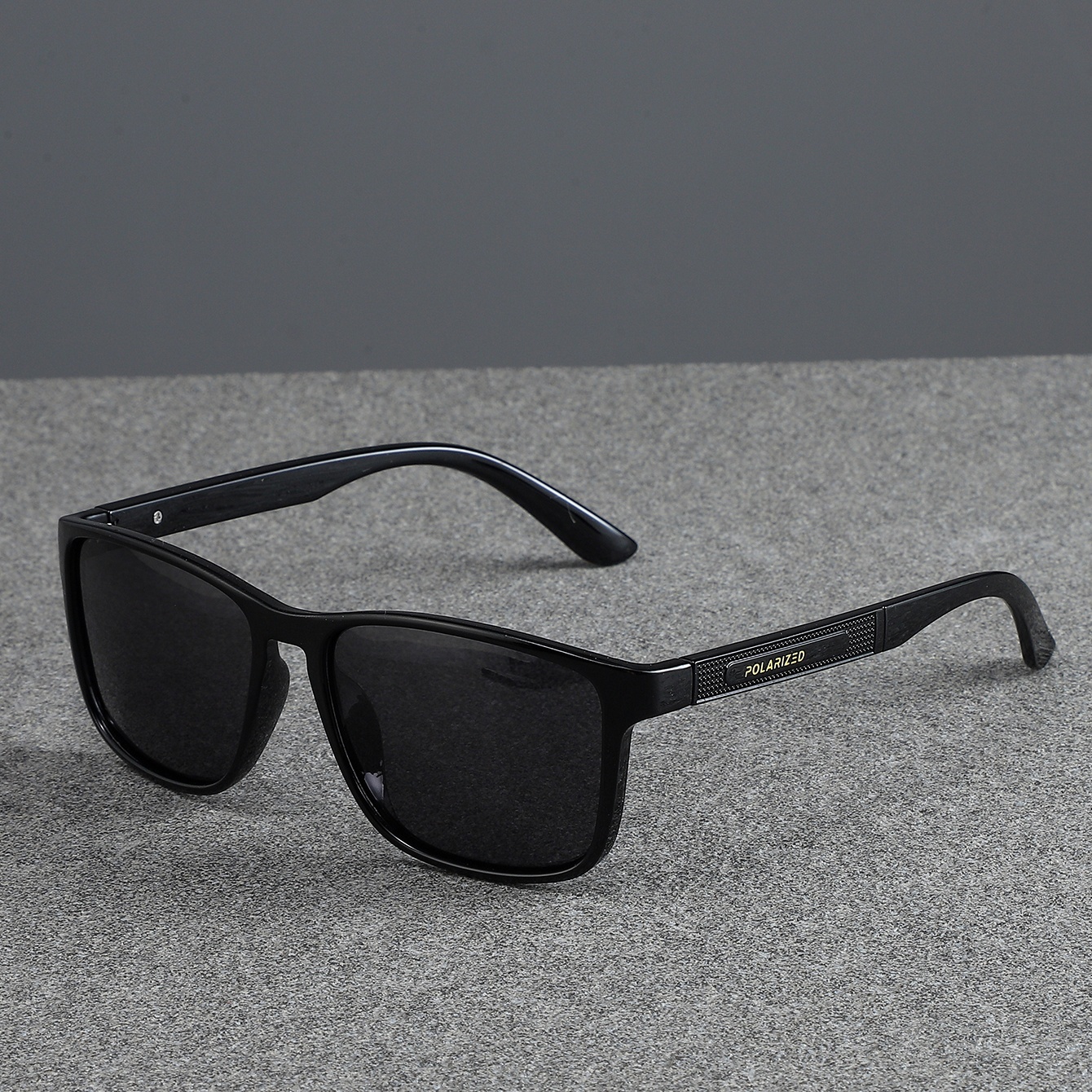 CHALK Polarized Men's Sunglass - Fishing Sunglasses Polarized のレビューと価格