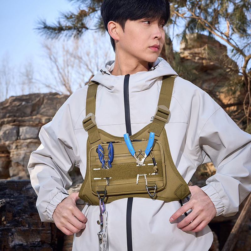 Tactical Front Chest Rig Bag V - Fishing Backpack のレビューと価格